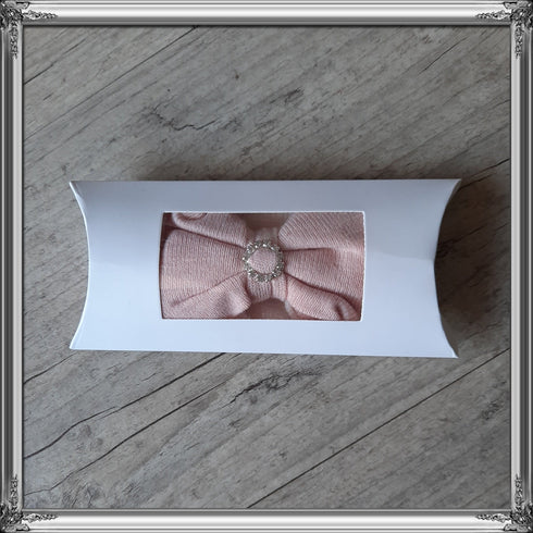 Round jewelry knot headband